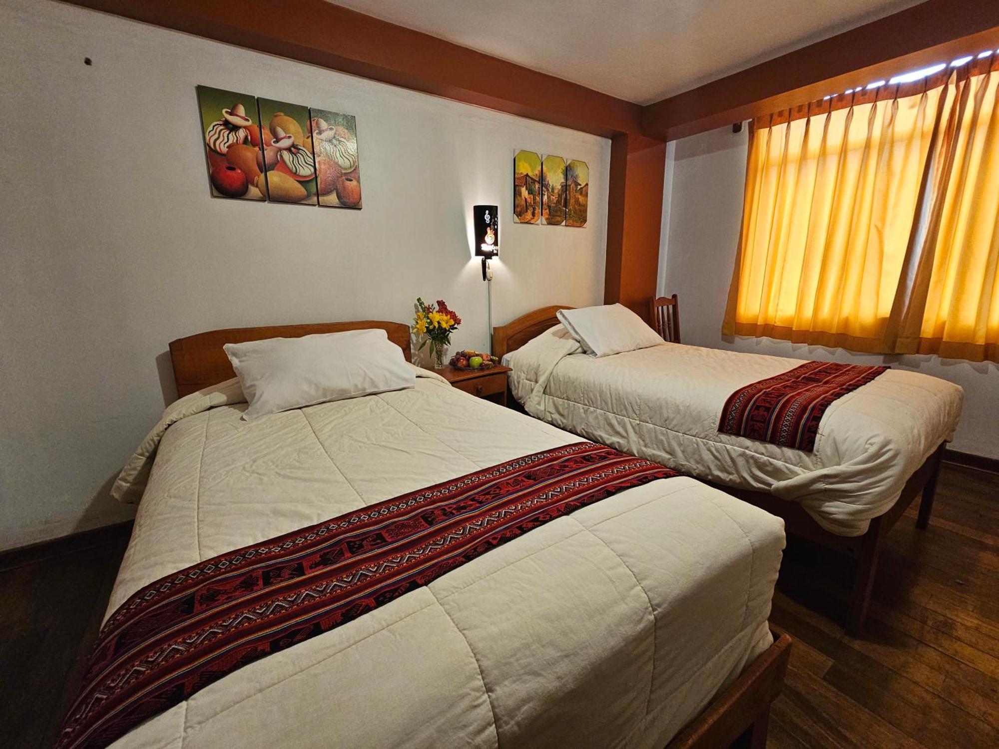 Hostal Con Vista A La Ciudad Santa Ana Cusco Exterior foto