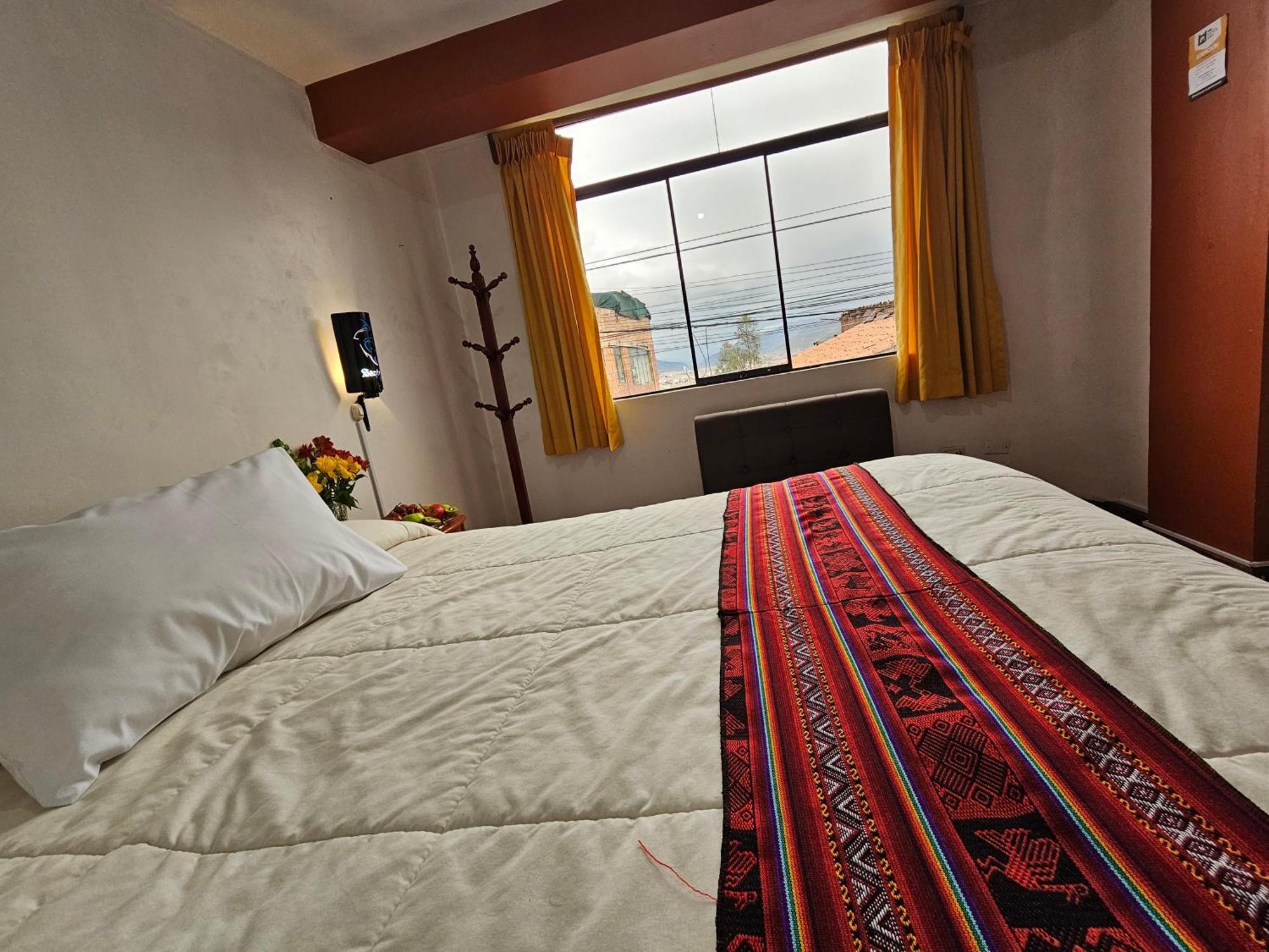 Hostal Con Vista A La Ciudad Santa Ana Cusco Exterior foto