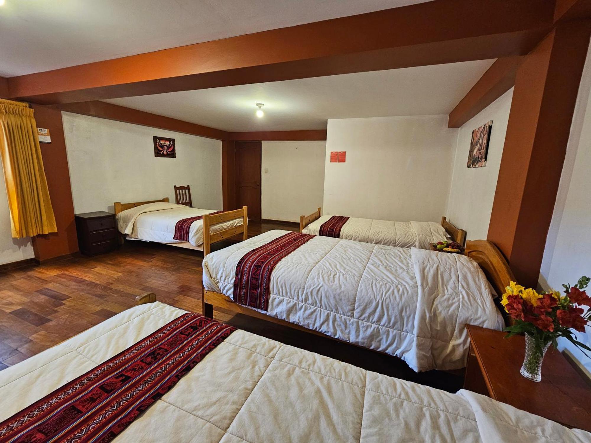 Hostal Con Vista A La Ciudad Santa Ana Cusco Exterior foto