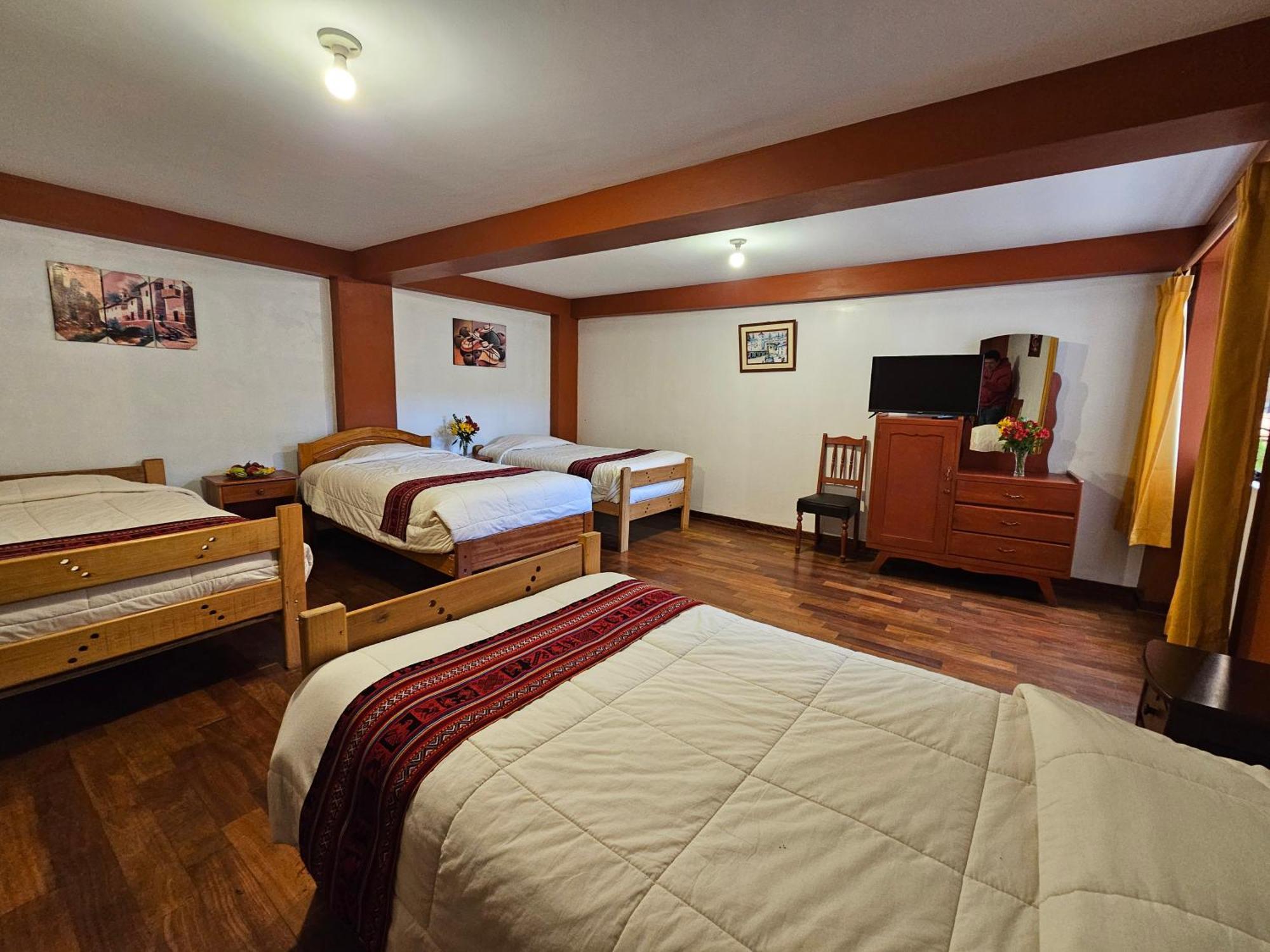 Hostal Con Vista A La Ciudad Santa Ana Cusco Exterior foto
