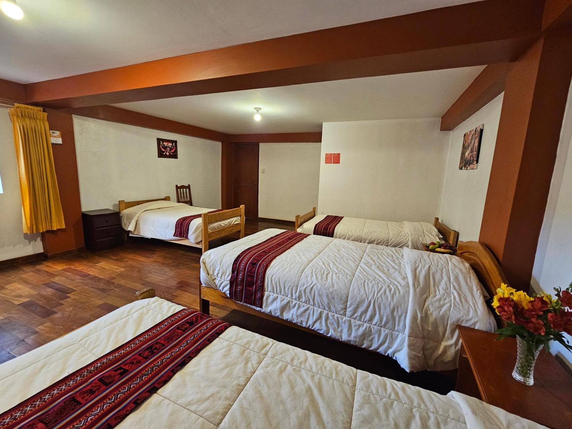 Hostal Con Vista A La Ciudad Santa Ana Cusco Exterior foto